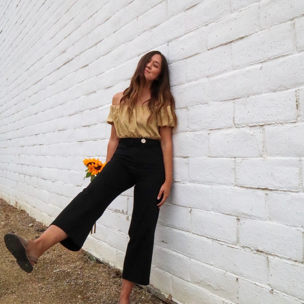 Whimsy + Row Black Cropped Wide-Leg Flora Pant